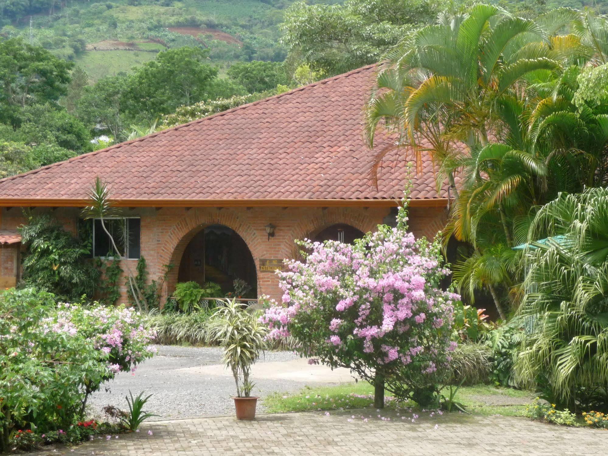 Hotel Boutique La Casona Del Cafetal Cachi Bagian luar foto
